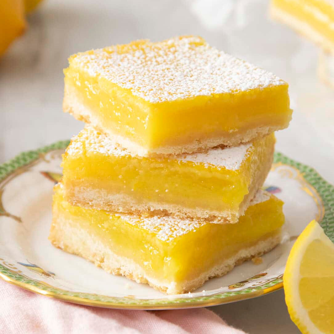 Lemon Bars | The Farmer’s Bakery Curaçao